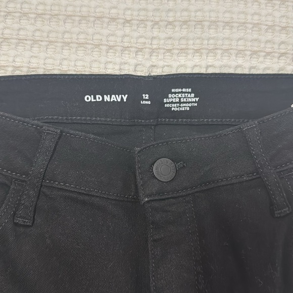 OLD NAVY BLACK SKINNY-JEANS - Picture 3 of 5